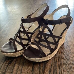 EUC! Via Spiga TarBrown Strappy Leather Wedge Espadrille Style Sandals